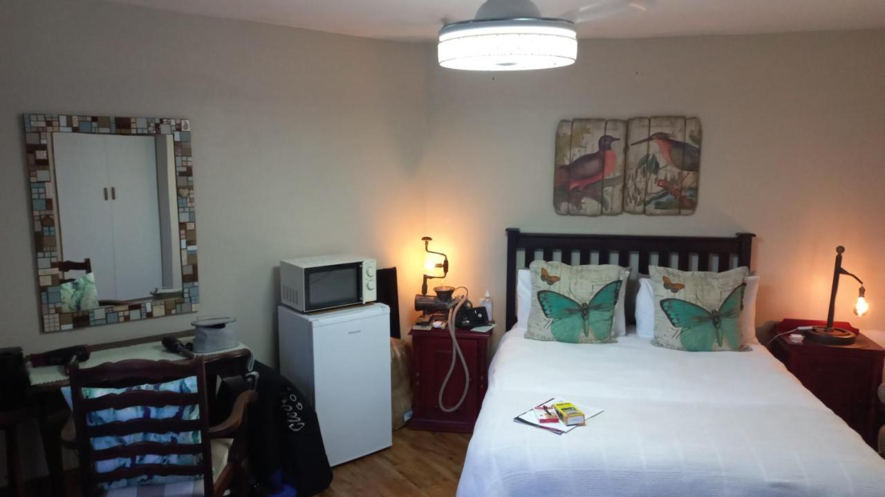 איסט לונדון Woodleigh Guest Lodge מראה חיצוני תמונה
