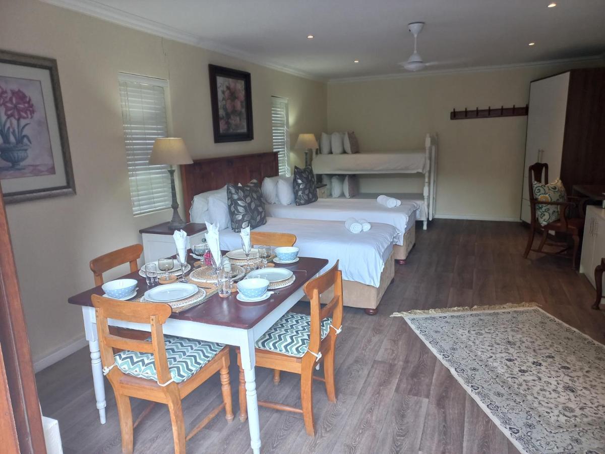 איסט לונדון Woodleigh Guest Lodge מראה חיצוני תמונה