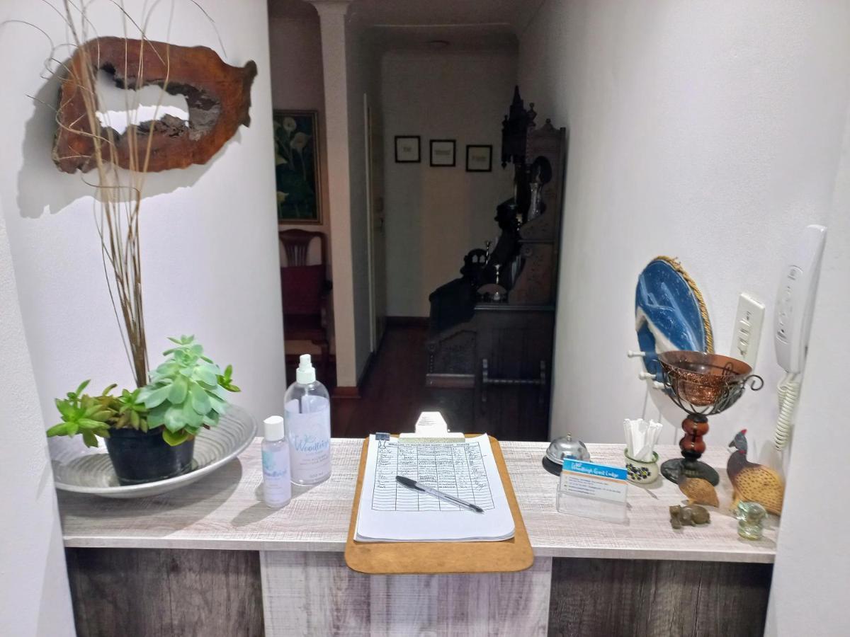 איסט לונדון Woodleigh Guest Lodge מראה חיצוני תמונה