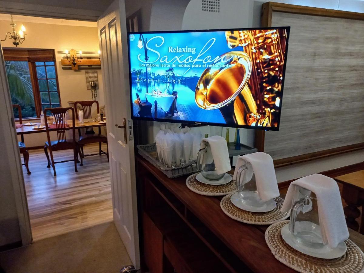 איסט לונדון Woodleigh Guest Lodge מראה חיצוני תמונה