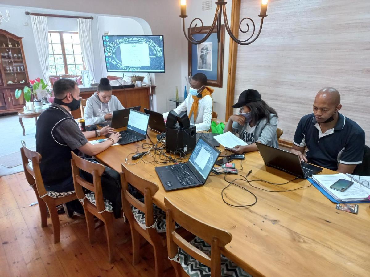 איסט לונדון Woodleigh Guest Lodge מראה חיצוני תמונה