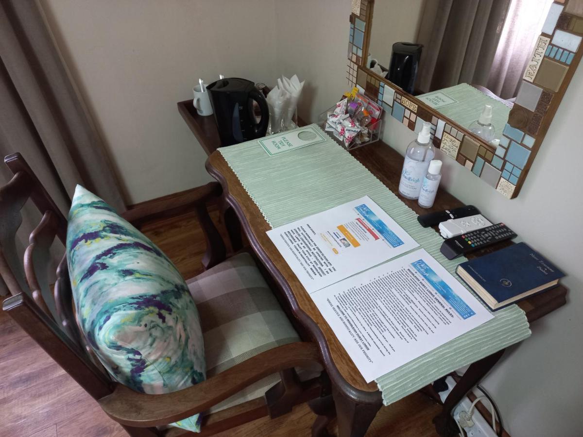 איסט לונדון Woodleigh Guest Lodge מראה חיצוני תמונה